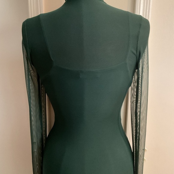 🌸 Mock Neck Mesh Midi Dress Hunter Green - Picture 6 of 6